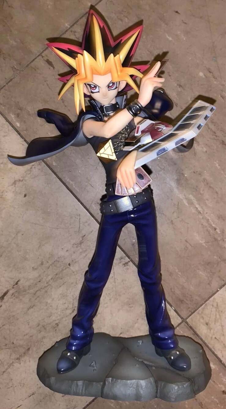 Kotobukiya Yu-Gi-Oh! ARTFX J Yami Yugi Duel with Destiny 1/7 Scale Statue